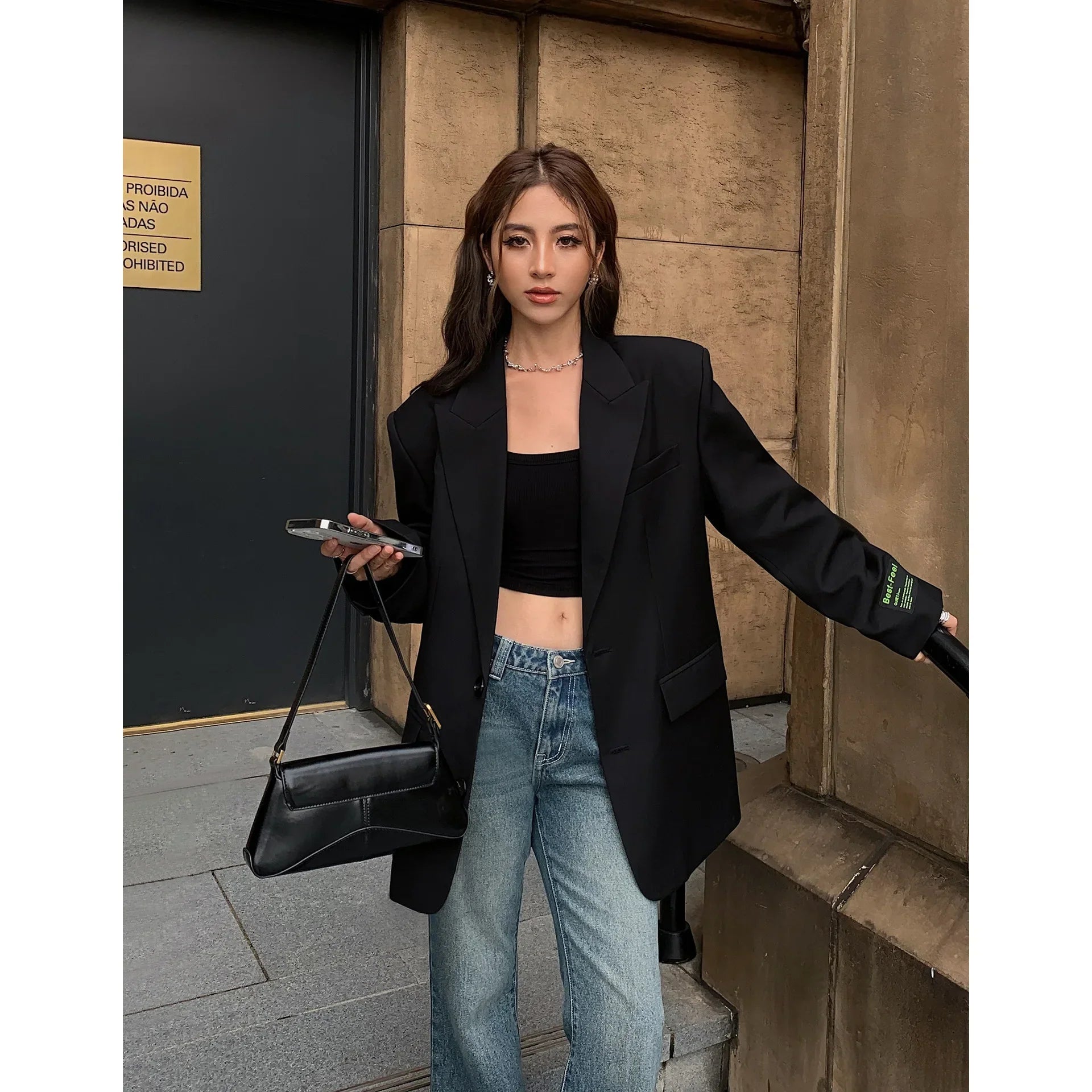 YVONNE - Ladies loose-fitting classic blazer with wide shoulders 