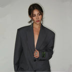 YVONNE - Ladies loose-fitting classic blazer with wide shoulders 