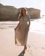 Sunia™ - Lange jurk met split en V-hals