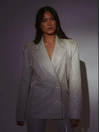 Alexa Party Suit™ – Strahlen Sie in dieser Weihnachtszeit