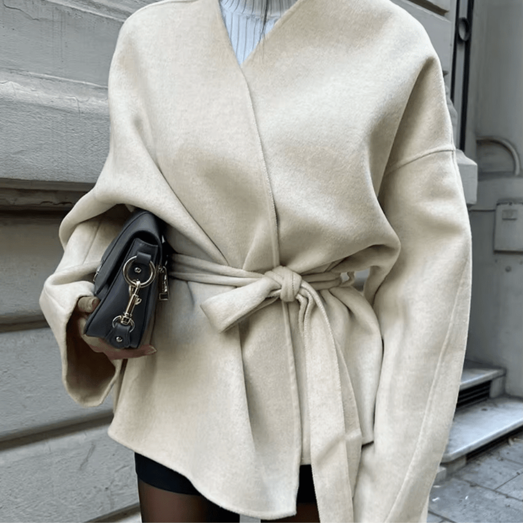 Dalara Wickelmantel | Leichter Damenmantel mit Bindegürtel &amp; Herbst-Look