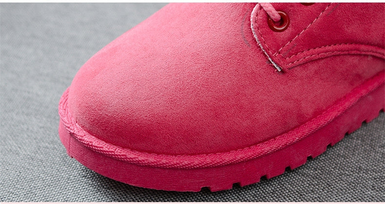 Snow White ankle boots with lace-up closure