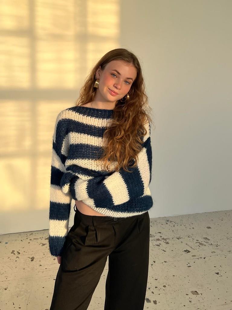 MAYA Olympia Knit - Navy
