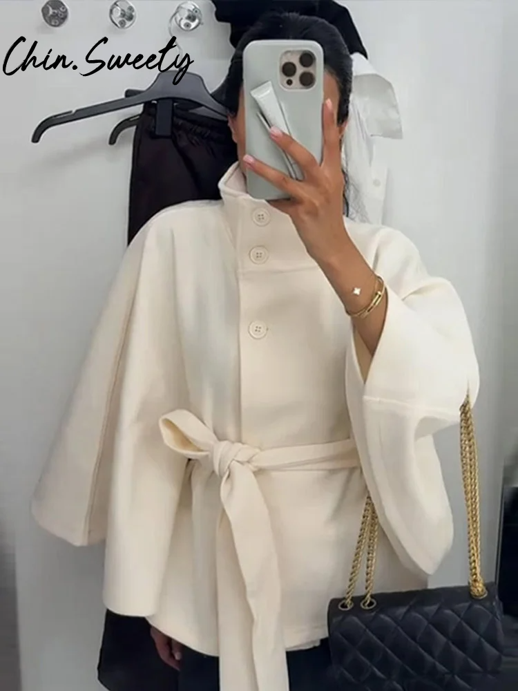 Cape-Mantel für Damen – Wollmischung – Locker sitzendes Modell – Hoher Kragen – Gürtel in der Taille
