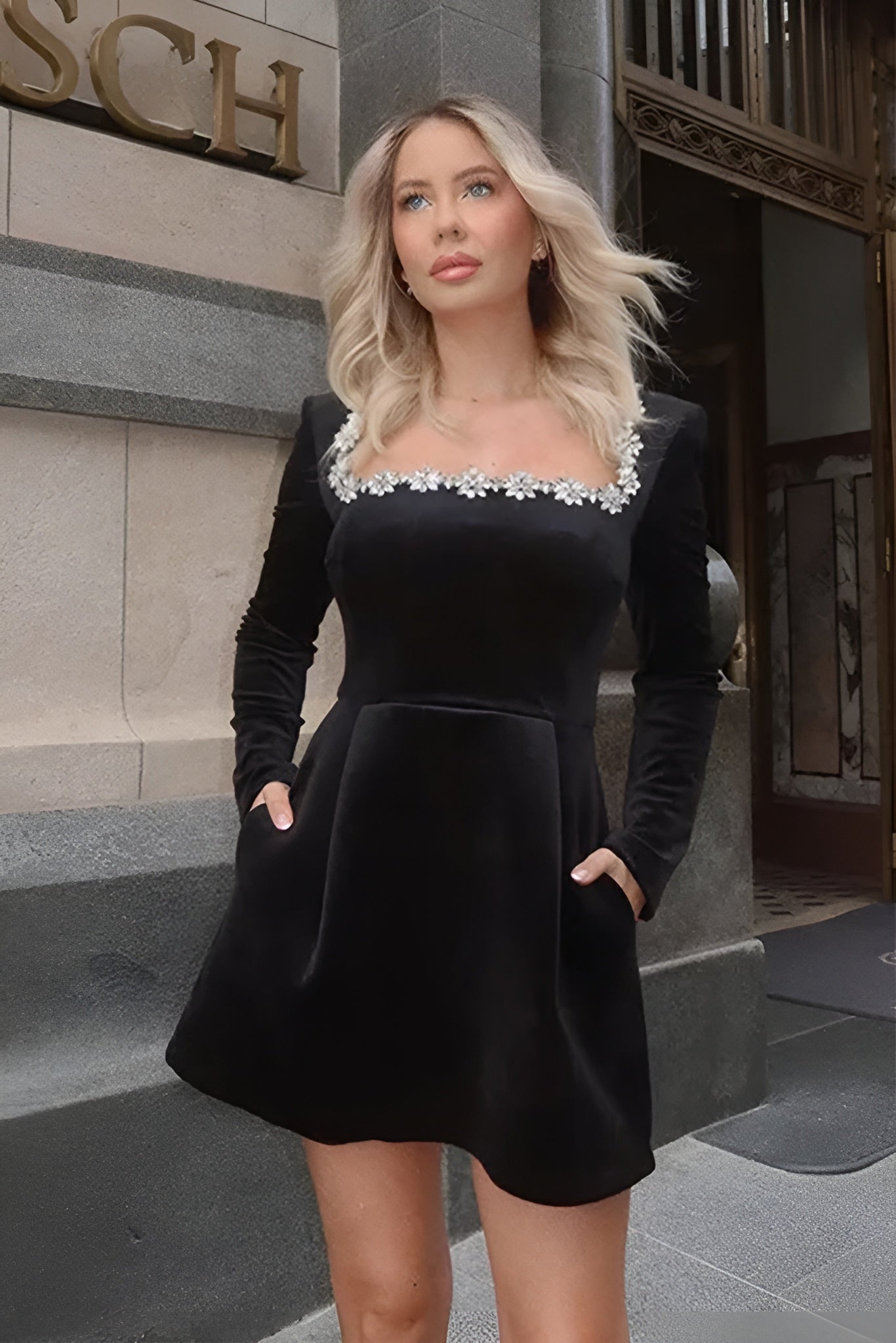 SAMTKLEID
