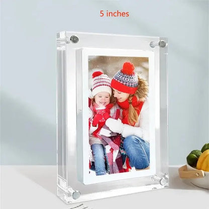 LoveStoryTime Frame™ | Memories on screen 