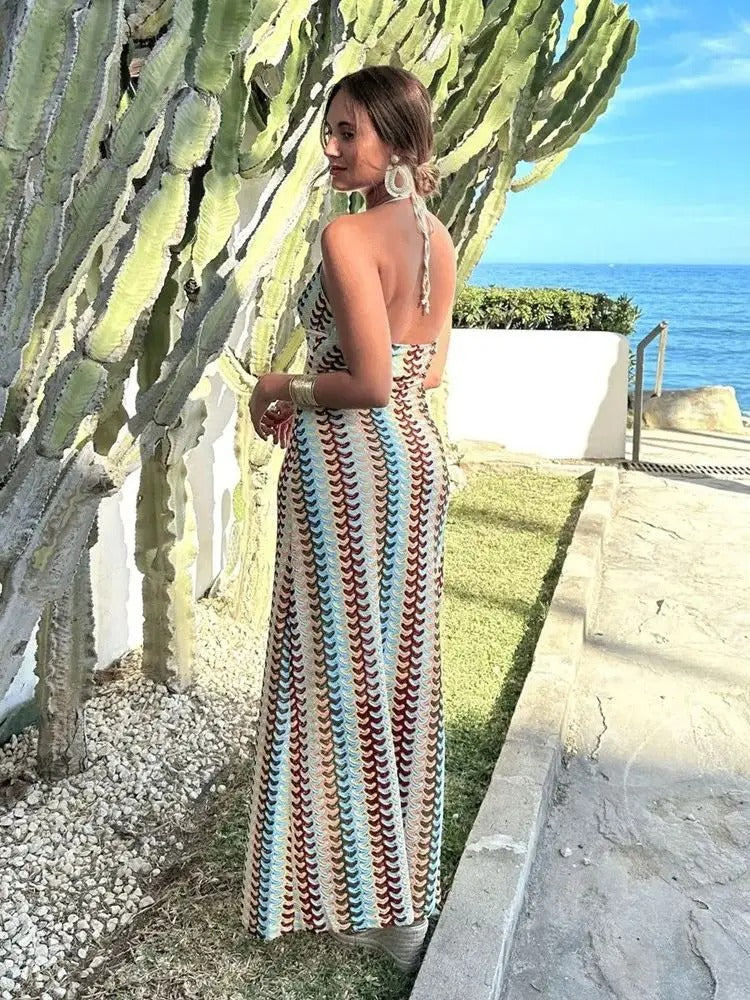 Ginevra – Gehäkeltes Damen-Maxikleid mit Neckholder und grafischem Muster 