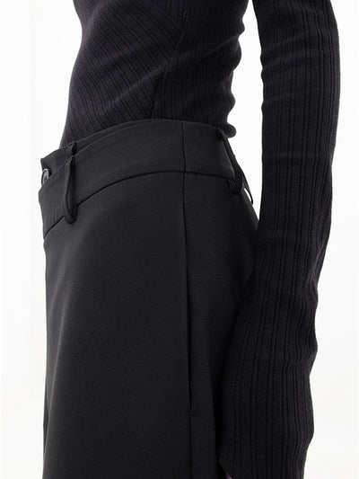 Farah™ - Wide Leg Black Pants with Asymmetric Design