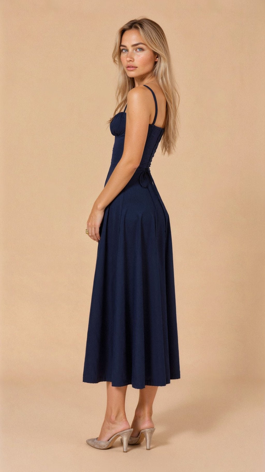 Elina™ | Taillenbetontes Kleid 