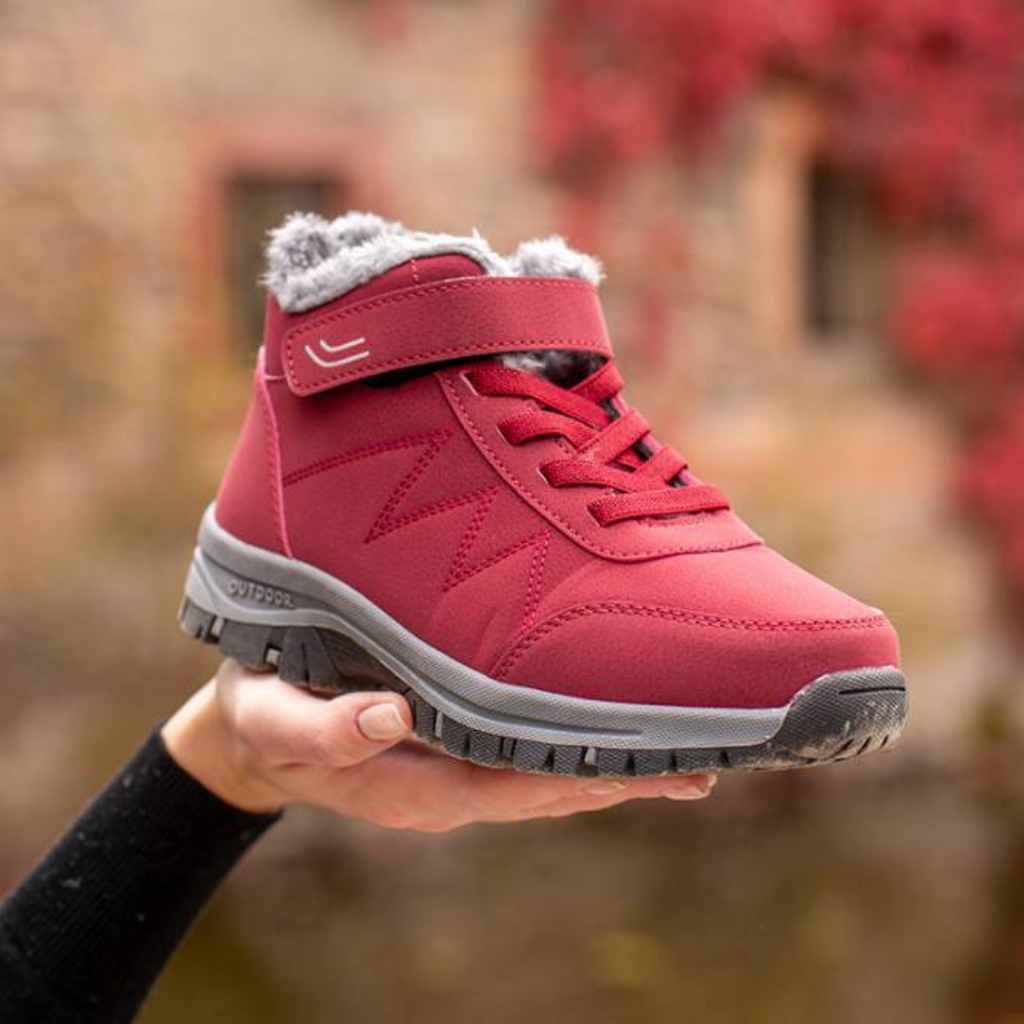 CozyBoots™ | The perfect blend of ergonomics and warmth!.