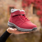 CozyBoots™ | The perfect blend of ergonomics and warmth!.