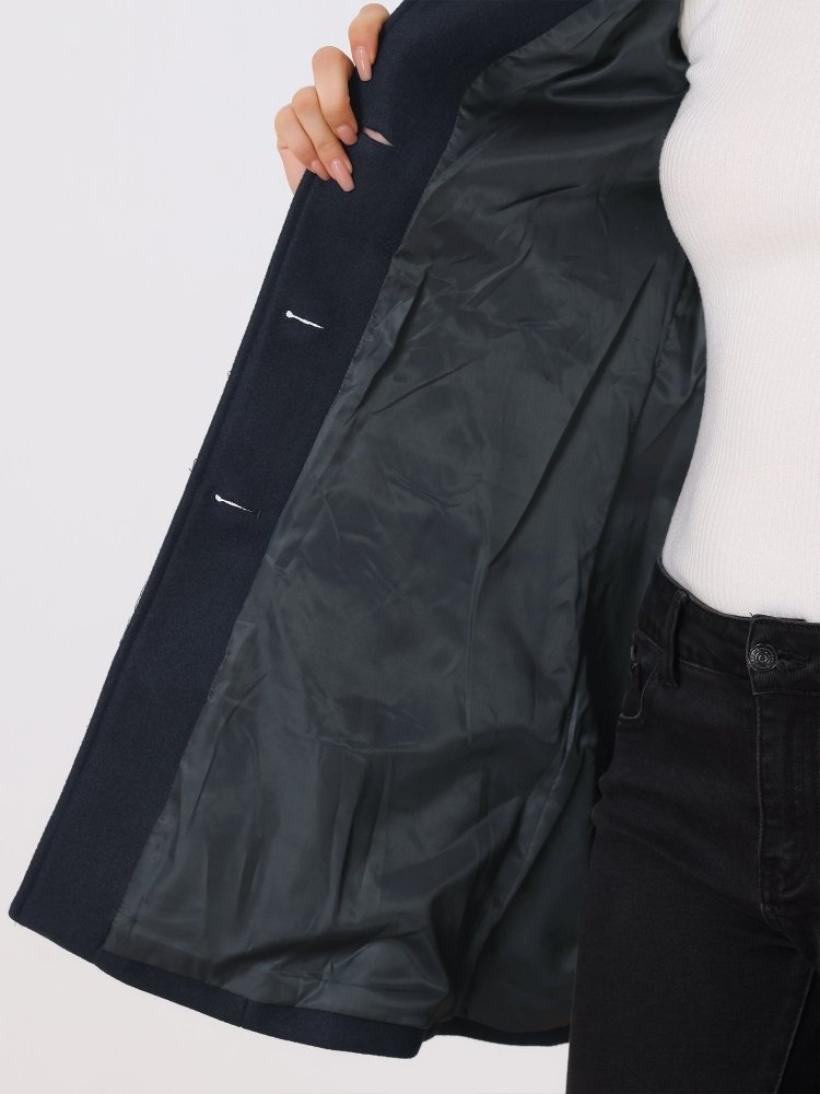 Emma – Klassieke jas met knoopsluiting