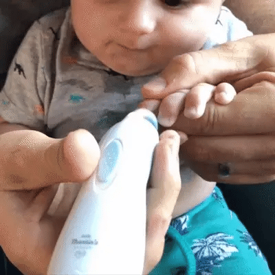 BabyClipper™ | Die ultimative Nagelfeile für jedes Kind.
